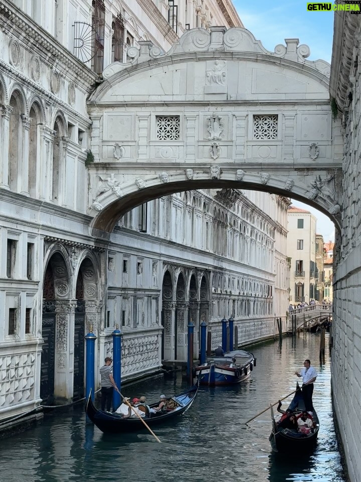 Deveshwari Negi - 1.6K Likes - Venice feels like a dream but khuda jaane,maybe I’m living one.✨ 🛶
& I’m here for it…. Every. Single. Frame. 📸
.
.
.
.
#khudajaane #bachnaaehaseeno #venice #venice🇮🇹 #venezia #italy #italia #veniceitaly #venicecanals #bollywoodsong #bollywood #italy🇮🇹 #pahaadi_soul #vacay #vacations #ranbirkapoor #ranbirdeepika #deepikapadukone #travelblogger #pics #pictures #potd #picture #picstitch #pictureoftheday #picofthedays #instapic #instamood