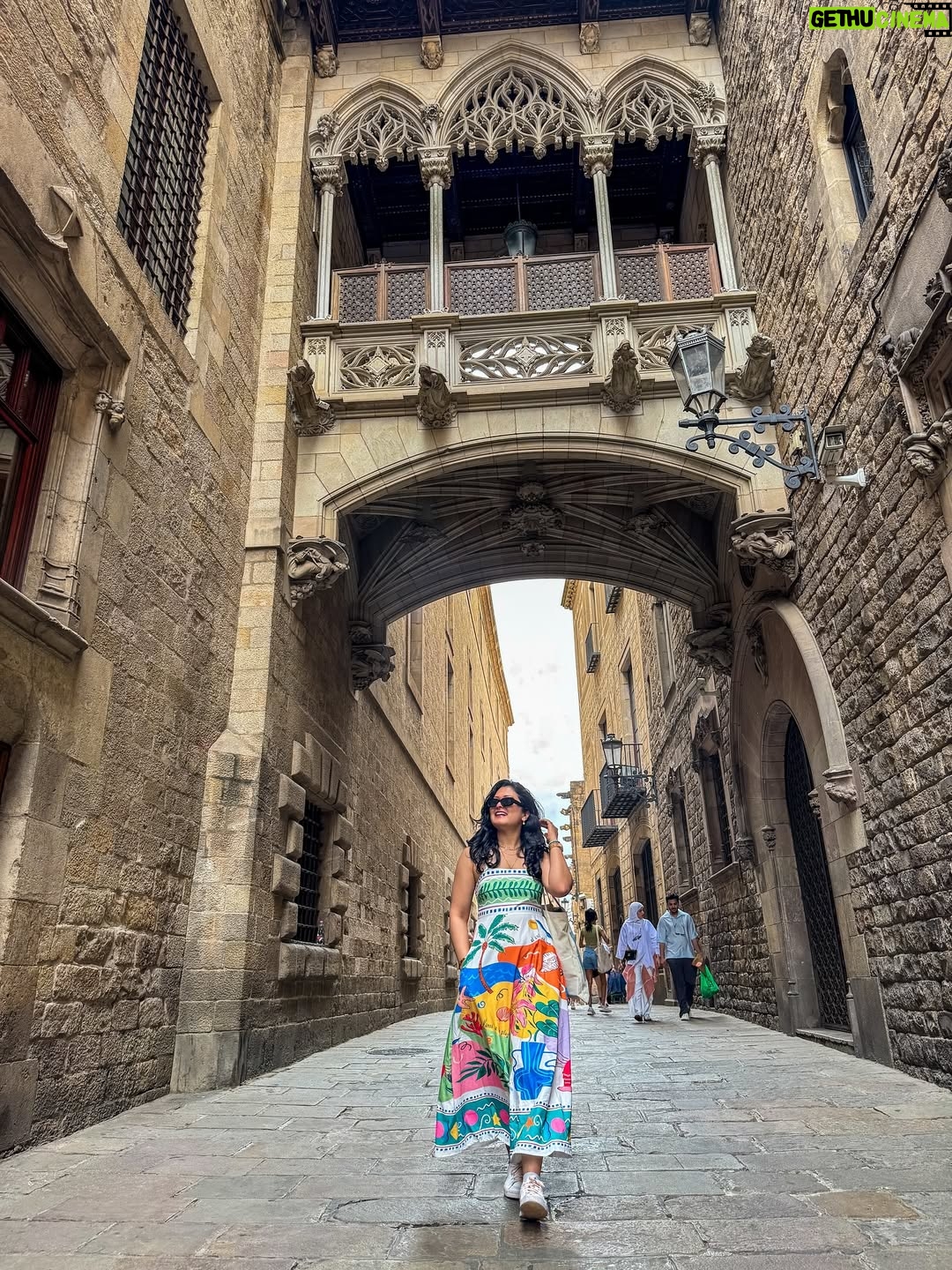 Deveshwari Negi - 3.1K Likes - From the Himalayas to the Mediterranean .. this Pahadi girl’s got stories to tell 🌍✨
.
.
.
#barcelona #spain #barcelonacity #barcelona🇪🇸 #europe #europetrip #pahaadi_soul #travelgram #pics #pictures #pictureoftheday #potd #ootd #picture #picstitch #senorita #bonita #spanish #love #spain❤️ #spaintrip #costabravalover #pic #picofthedays #wanderer
