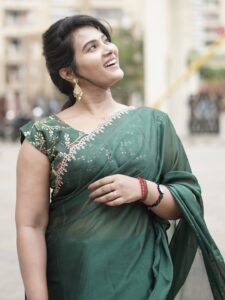 Actress Dhivya Duraisamy HD Photos and Wallpapers September 2025