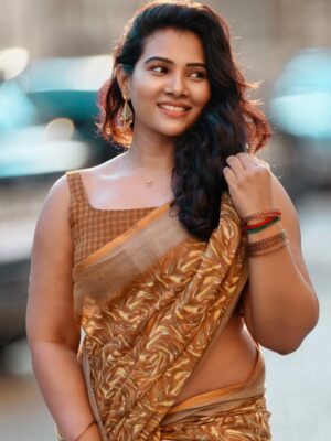 Dhivya Duraisamy Instagram - PC @prj4987 
Blouse @askcouture.7