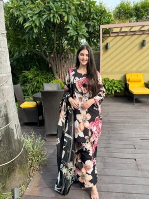 Dhwani Gupta Instagram - Wearing this beautiful outfit from @womancart.in š¤š»āØ
Itās the perfect blend of modern and elegant design š«¶š»
#explore #explorepage #foryou #fyp #trending #postoftheday #ootd
Suits, coord sets, outfits, Jammu, Jammu girl, elegance, fashion, lifestyle, ootd, fashion inspo