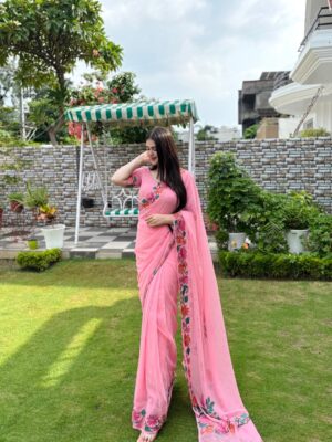 Dhwani Gupta Instagram - Wearing this beautiful saree from @kashmiroriginofficial 🪷

#explore #explorepage #foryou #foryoupage #fyp #trending #saree #sareegirl #jammu #outfit #jammugirl 

[saree, kashmiri saree, jammu, fashion, lifestyle ]