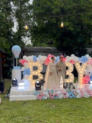 Diah Permatasari Instagram - Congrats to Billy &Vika💙💙
•
For the Gender reveal party🎈🎈🎈
Its A Boy!! Yaaaayyyy!!👶🏻💙
•
Doa terbaik untuk Billy,Vika dan baby boy 👶🏻💙
"Semoga Allah memberikan kelancaran dan keselamatan pada proses persalinanmu," "Barakallahu laka fi al-maulud, semoga anakmu menjadi berkah yang penuh kebaikan," dan "Kami doakan semoga Allah senantiasa melindungi dan memberikan kekuatan, kesehatan utk papa billy,mama vika& baby “🙏🏻👶🏻💙