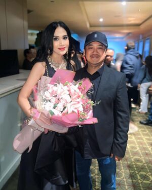 Diah Permatasari Instagram - A GALA PREMIERE
REGO NYOWO Film 🔥🔥👏🏻👏🏻👏🏻
Segera Tayang Tgl 31 Juli 2025 di Bioskop!
@rizalmantovani
@rocksoraya
@hitmakestudios
@film_regonyowo