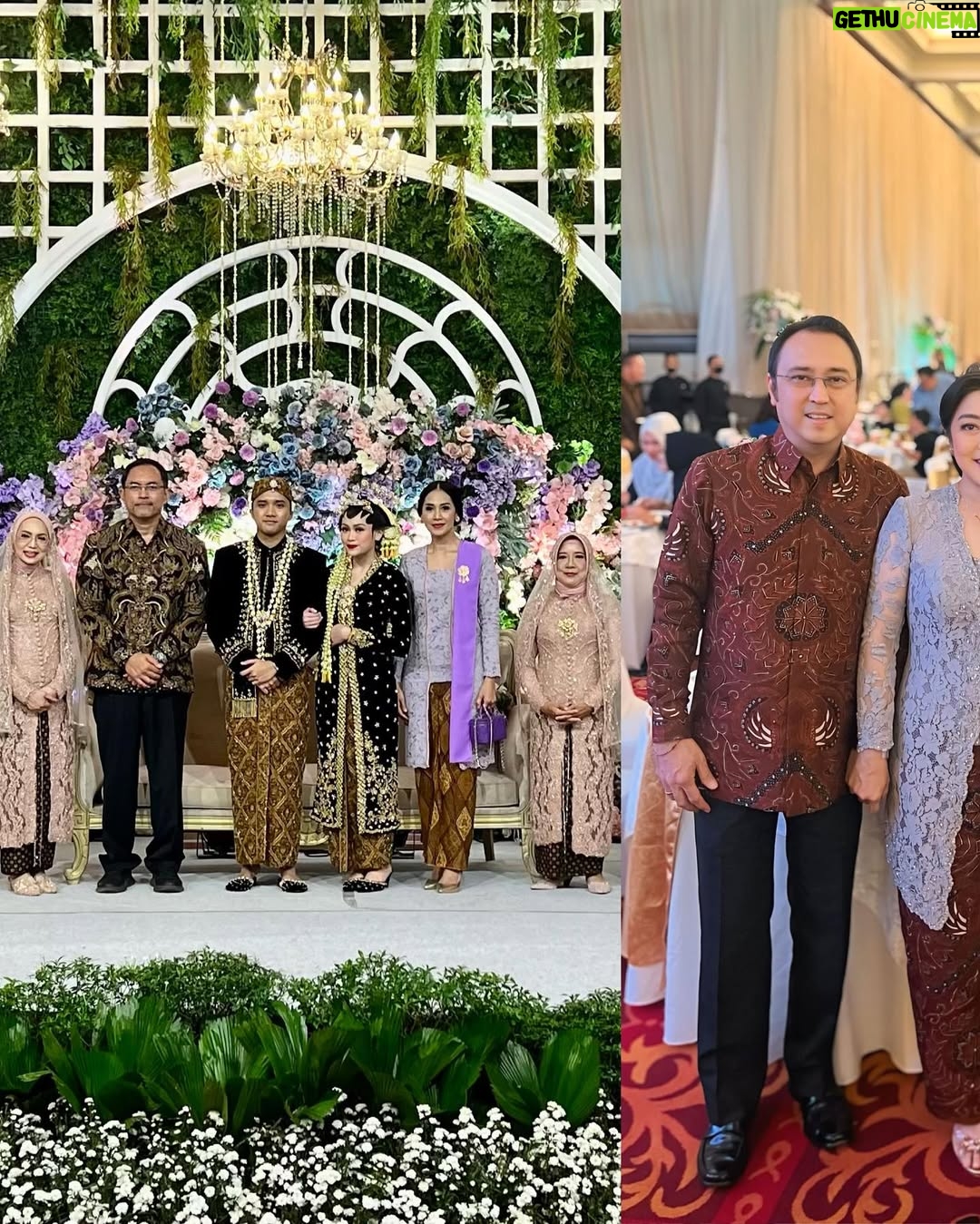 Diah Permatasari - 2.5K Likes - Pernikahan Keponakan ku
Mirsa Shafira&Ridho @mirsashafira 
Selamat Menempuh hidup Baru smoga samawa🙏🏻 
Selamat juga untk ibunda pengantin, my cousin Beserta kel yg berbahagia @ria_indria.ilp 🙏🏻🤗❤️