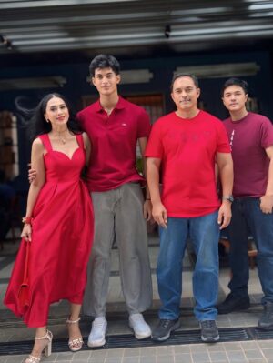 Diah Permatasari Instagram - Dirgahayu Republik Indonesia ke-80 Th🇮🇩🇮🇩🇮🇩
Happy Independence Day, Indonesia! Let's celebrate 80 years of freedom and unity.
Semoga semangat persatuan terus membara di hati seluruh rakyat.,💪🏼🇮🇩
Happy Bday putra ku Marco, smoga Selalu Sehat , pjg umur sukses Semangat Selalu💪🏼🇮🇩