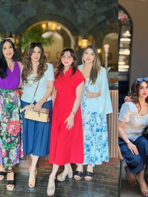 Diah Permatasari Instagram - welcome Back Sarah!❤️
Reunion With my Beatiful Old friends❤️
•
Teman2 main sinetron Barengan di Thn 90 an❤️
Bahagia banget mengenang Masa kebersamaan..
Can’t wait To see you Again Gals!❤️
•
Diah,Diana,Cut Keke& Sarah❤️
Love you All honey honey!❤️