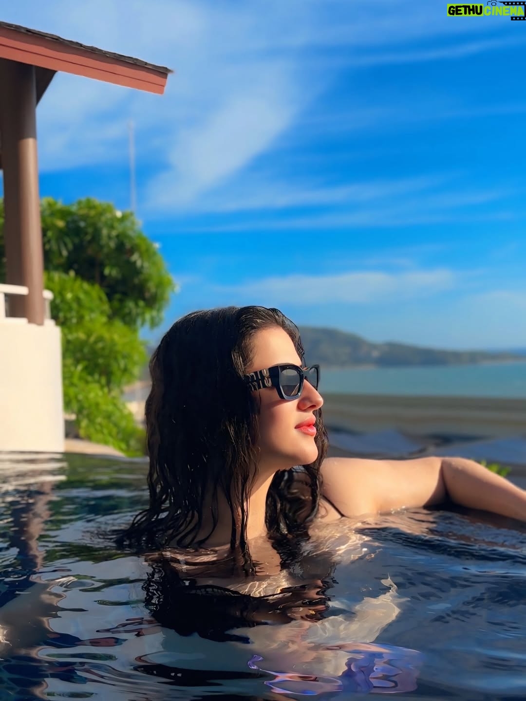 Diana Khan - 13.9K Likes - A very blessed girl,
a very healed girl,
a very happy girl,
a very worthy girl☀️🌊
