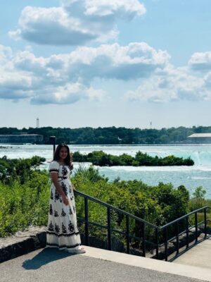 Dighi Instagram - Nothing but Niagara spamming ✨
