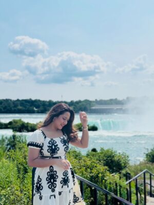Dighi Instagram - Nothing but Niagara spamming ✨