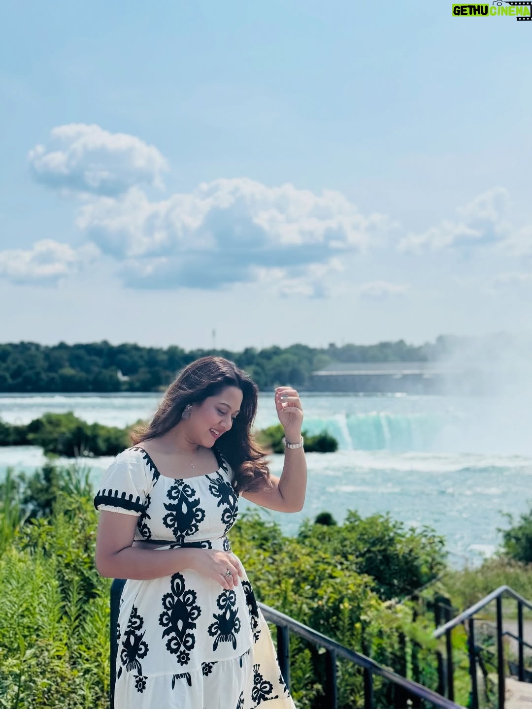 Dighi - 13.6K Likes - Nothing but Niagara spamming ✨