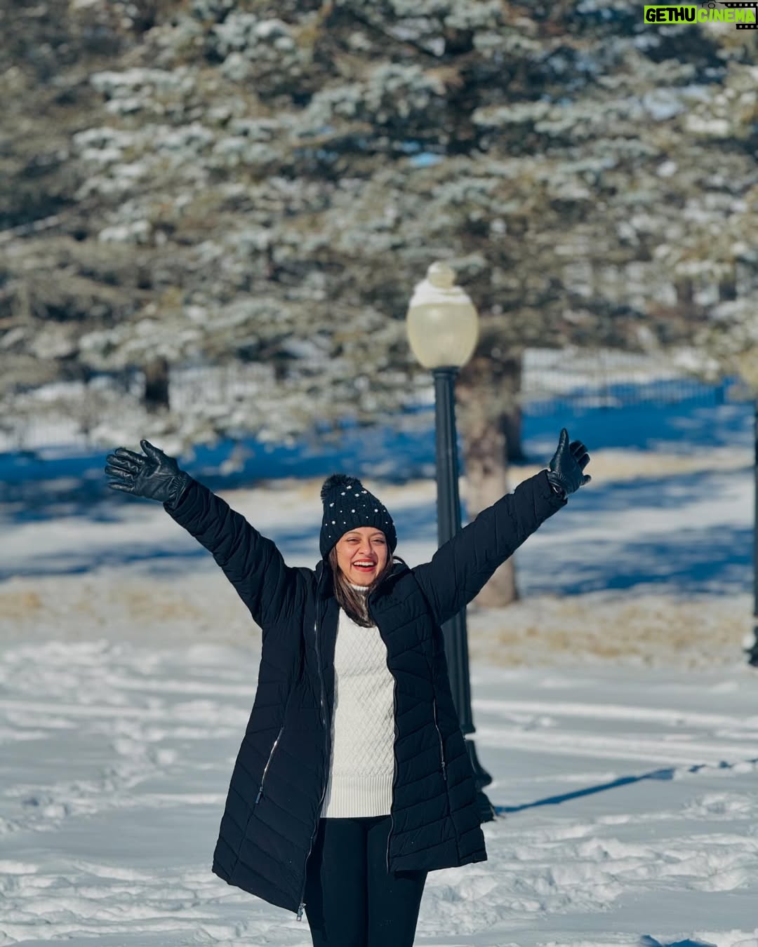 Dighi - 5.8K Likes - My first ever snow experience ❤️