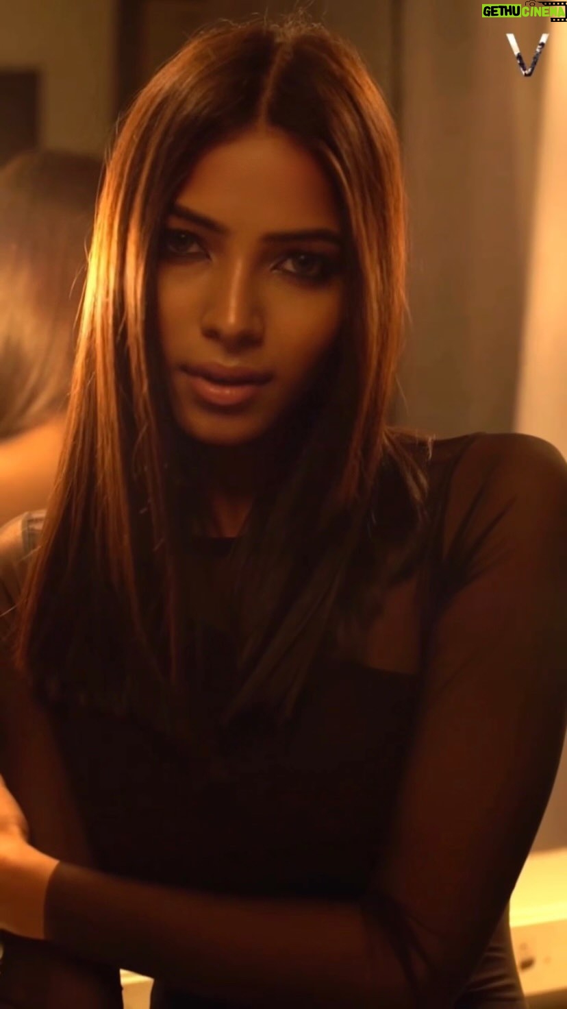 Diksha Singh - 3 Likes - The more you love yourself, the less you’ll need others to✨ 
Video shot by @vikram_bawa