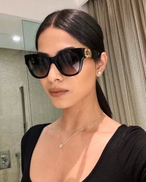 Diksha Singh Instagram - She knows her worth and that makes her powerful🦋