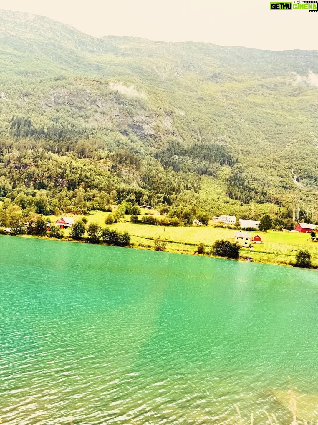 Dilara Gönder - 4.2K Likes - Norveç ❤️ #norway #norwayfjords