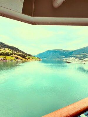 Dilara Gönder Instagram - Norveç ❤️ #norway #norwayfjords