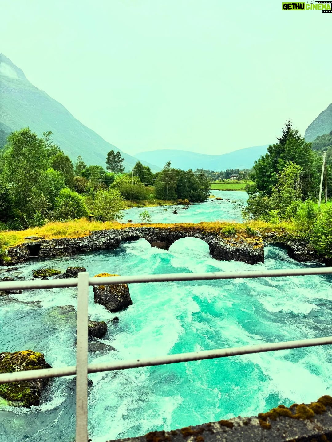 Dilara Gönder - 4.2K Likes - Norveç ❤️ #norway #norwayfjords