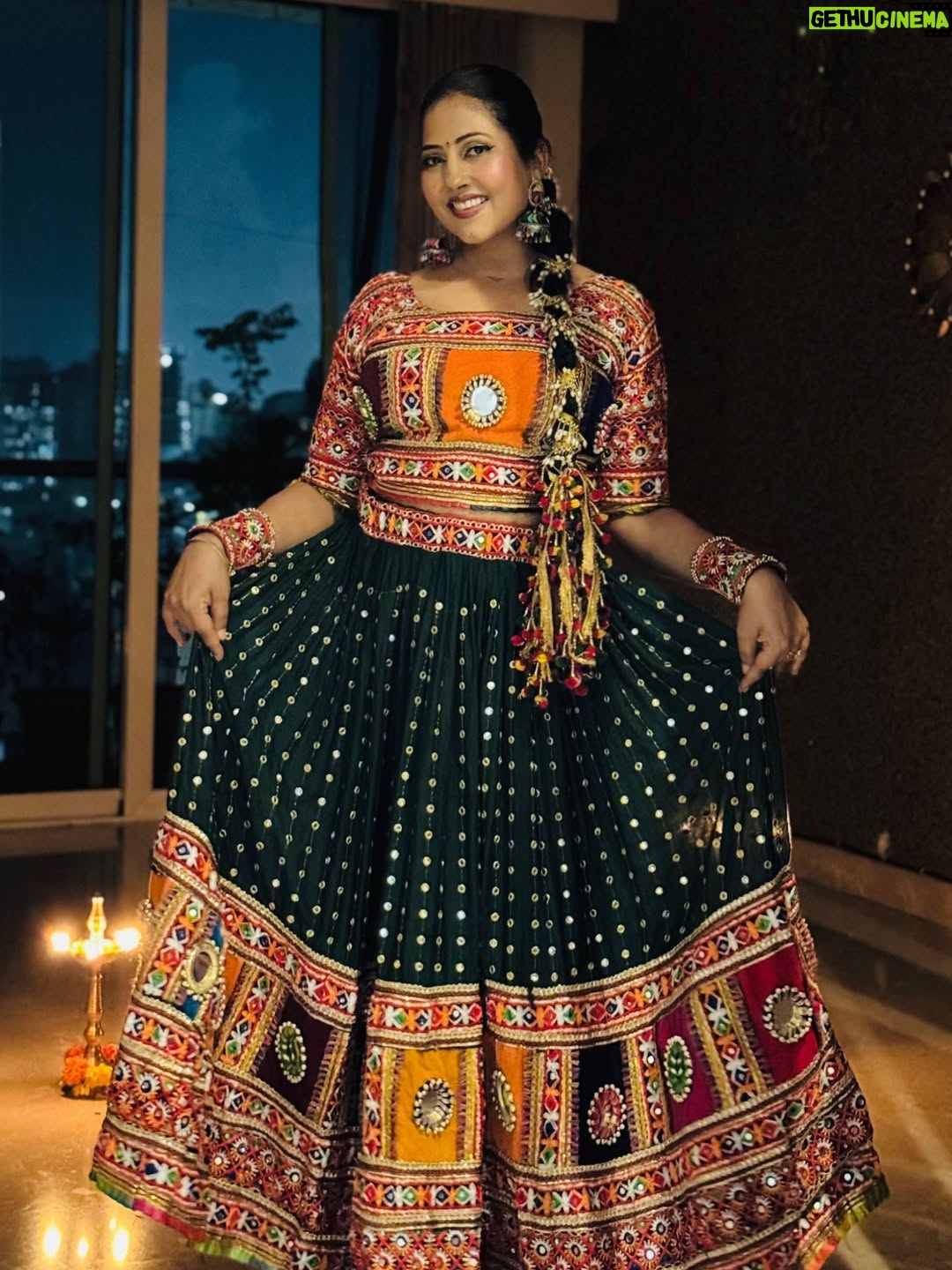 Disha Tewani - 3 Likes - Orange for vibrance, green for grace, and diyas for endless glow🧡💚✨ 

[ Post , Instagram , Feed , FYP , Explore ]

#dishatewani #post #instagram #feed #fyp #blessed godisgreat