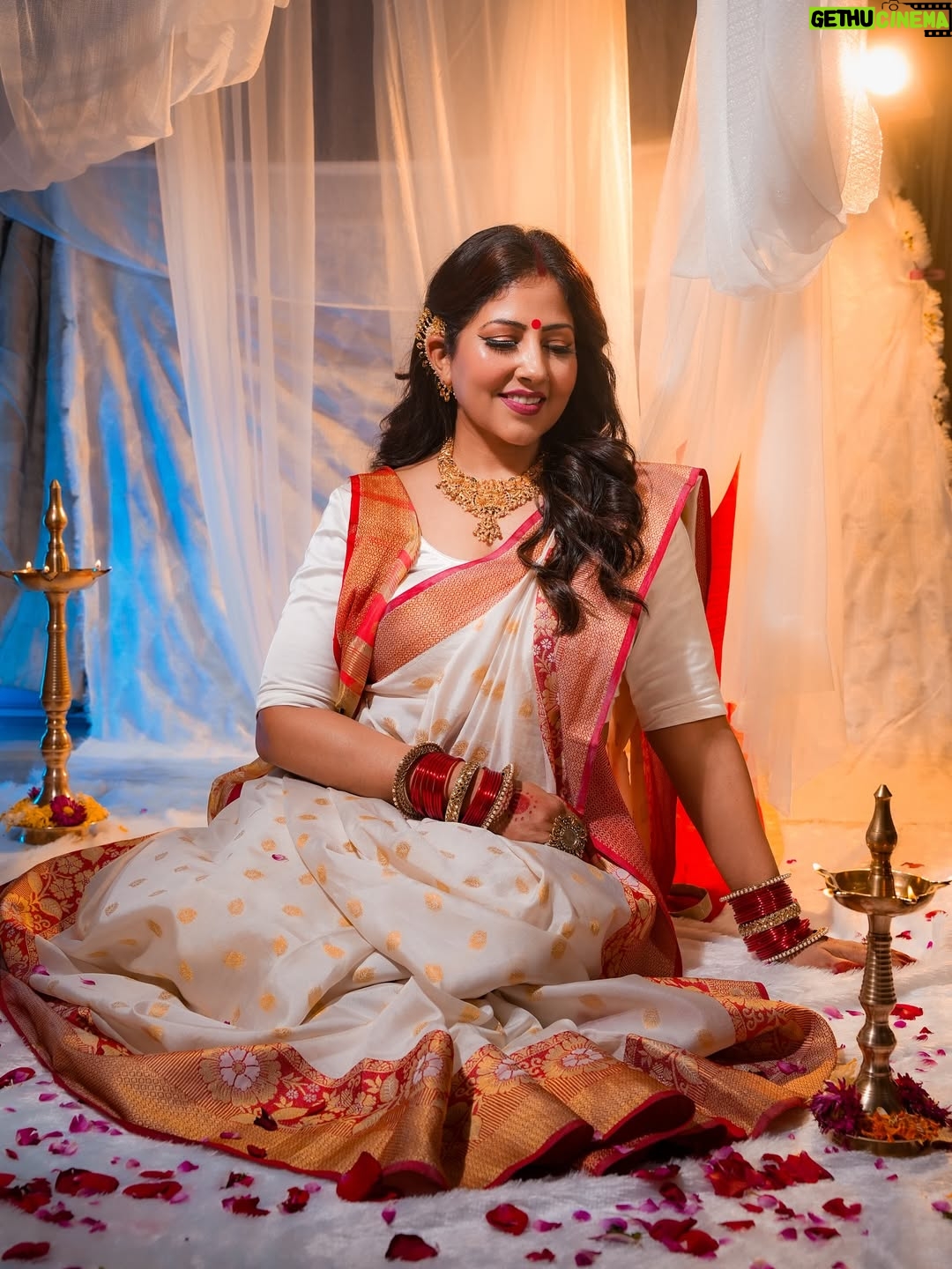 Disha Tewani - 3 Likes - Draped in Bengali grace, celebrating the goddess within✨🥰🤩 

[ Post , Instagram , Feed , FYP , Explore , Instagram ]

#dishatewani #post #instagram #feed #fyp #viral #blessed #godisgreat