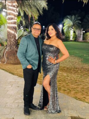 Disha Tewani Instagram - Every day with you is a blessing, but today is extra special because it’s your birthday! Love you forever. 🎉💑 @thejimmytewani ❤️😘🫶🏻🎂🥳🥳