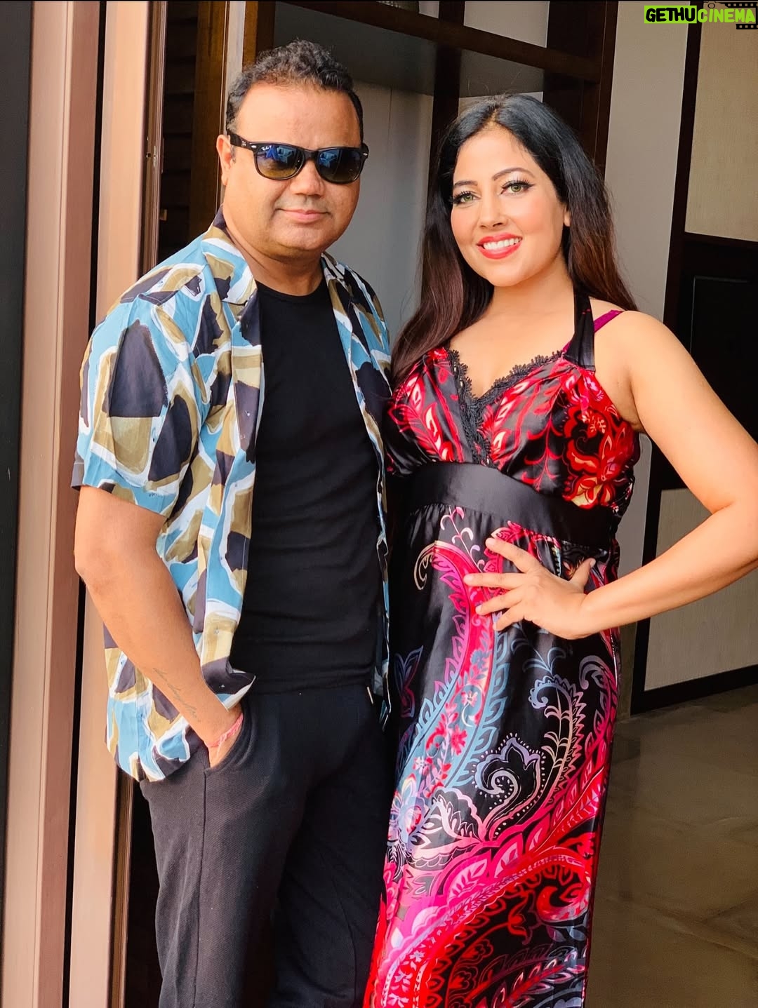 Disha Tewani - 1.1K Likes - Every day with you is a blessing, but today is extra special because it’s your birthday! Love you forever. 🎉💑 @thejimmytewani ❤️😘🫶🏻🎂🥳🥳