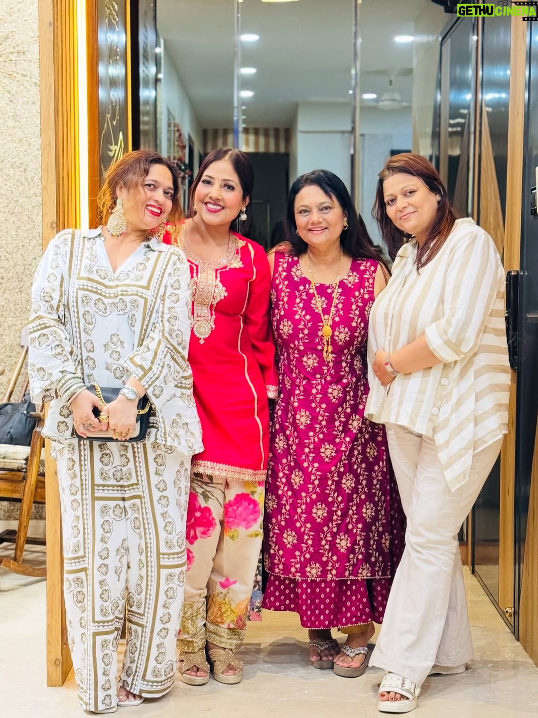 Disha Tewani - 1.7K Likes - My Girl gang 🥰