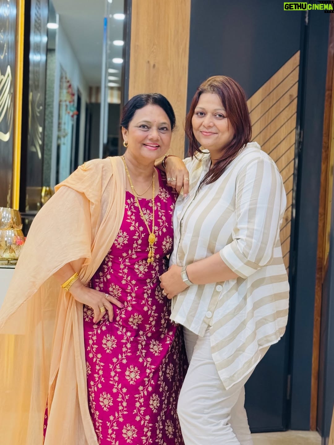 Disha Tewani - 1.7K Likes - My Girl gang 🥰