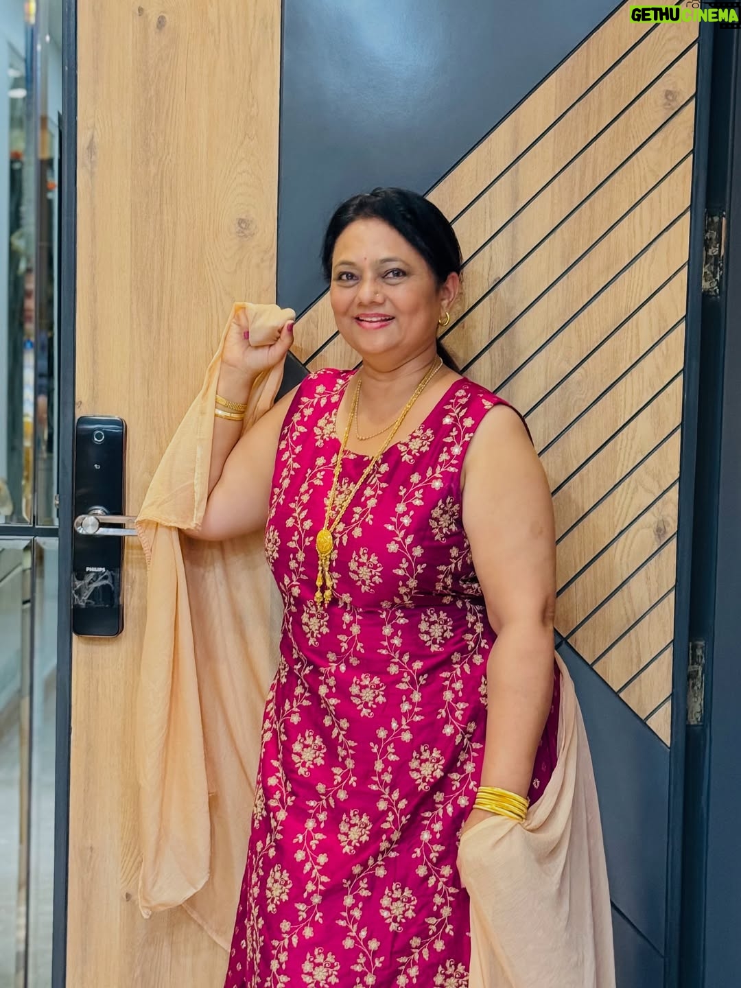 Disha Tewani - 1.7K Likes - My Girl gang 🥰