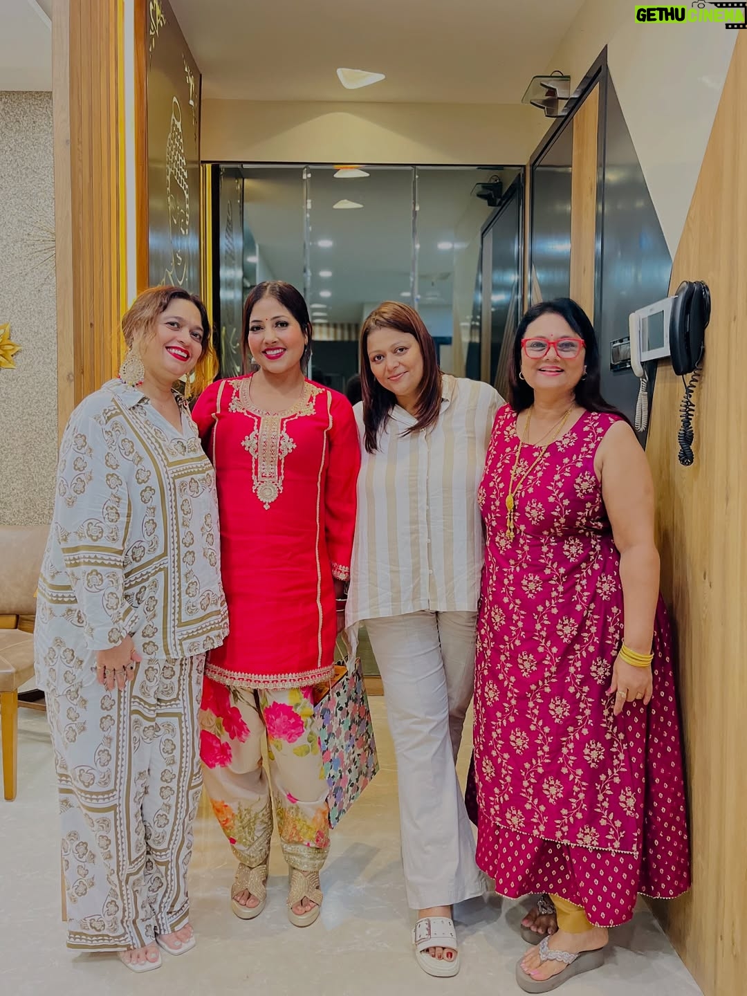 Disha Tewani - 1.7K Likes - My Girl gang 🥰