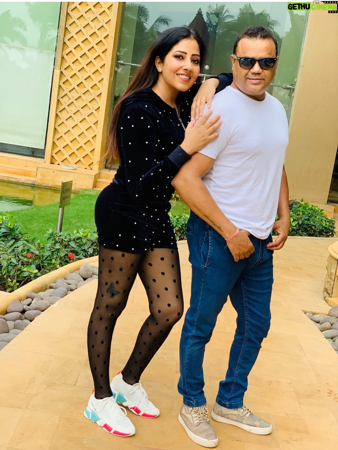 Disha Tewani - 1.1K Likes - Every day with you is a blessing, but today is extra special because it’s your birthday! Love you forever. 🎉💑 @thejimmytewani ❤️😘🫶🏻🎂🥳🥳