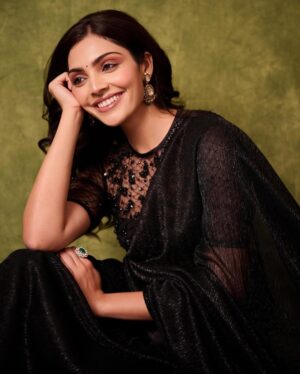 Divita Rai Instagram - Fearlessly authentic ✨
Photographer: @kalyanyasaswi
MUAH: @nandini__makeupartist
Jewellery: @srinavdurgajewellers_ @mreatives
Styling: @__.gunjan.__
@timestalent @rishubartaria @reema_rathod
#filmfaresouth