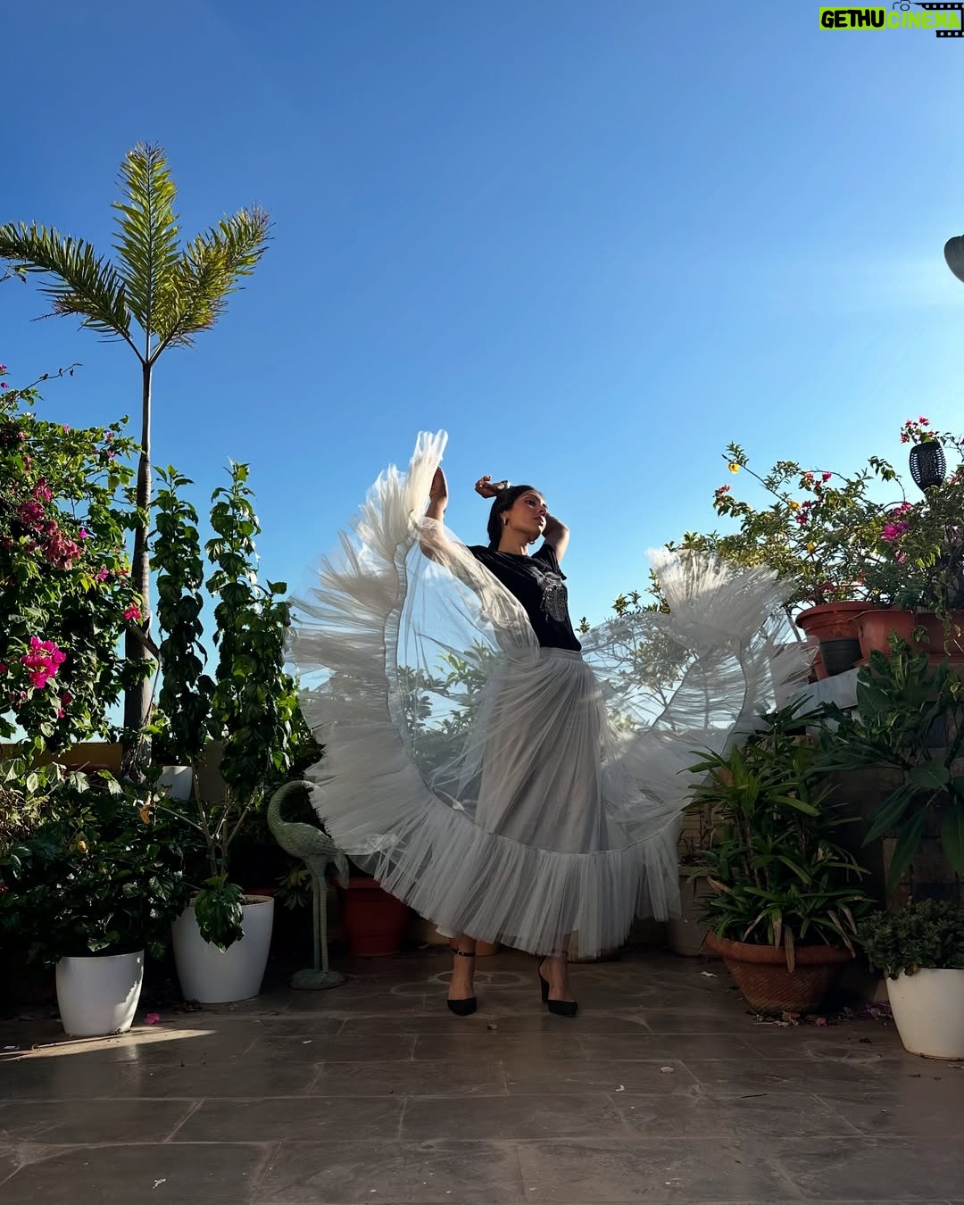 Divita Rai - 2.1K Likes - Deep in the ground, far beneath my feet.
Rooted 🦋
The many moods of May 🌷