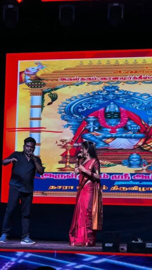 Divya Dharshini Instagram - Finally 2025 Dhasara is over 🖤🥳
.
Indha year Dhasara Romba fast ah poiduchu 5days um sola mudiyatha alavuku love Makkal kita irundhu Naraiya memories iruku indha Dasara la aadharu Kudutha anaivarukum Romba nandri makkaley. meendum adutha aandu thiruvizha la Papom 🖤🙏🏻&thx for my team Thaandavangadu Nanbargal 🖤
.
#love #from #dasara #2025 #trending #dance #new #saree #viral #divya #🖤