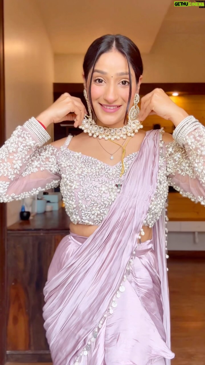 Divya Nagar Chaudhary - 774 Likes - "30Days-30Hairstyles" April Edition 💓

.
.
.
.
.
#weddingphotography #wedding #shadi #lehnga 
#fyp #fypage #trendingreels #trendingsongs #indian #indianlook #barbie #barbietrend #fashion #fashionstyle #fashionblogger #fashionista #dresses #dress #pink #suits @myntrafashionsuperstar @myntrabeauty @myntra @amazonfashionin #christmas #christmasdecor #dress #hairstylist #hair #indian hairstyles #hairtutorial