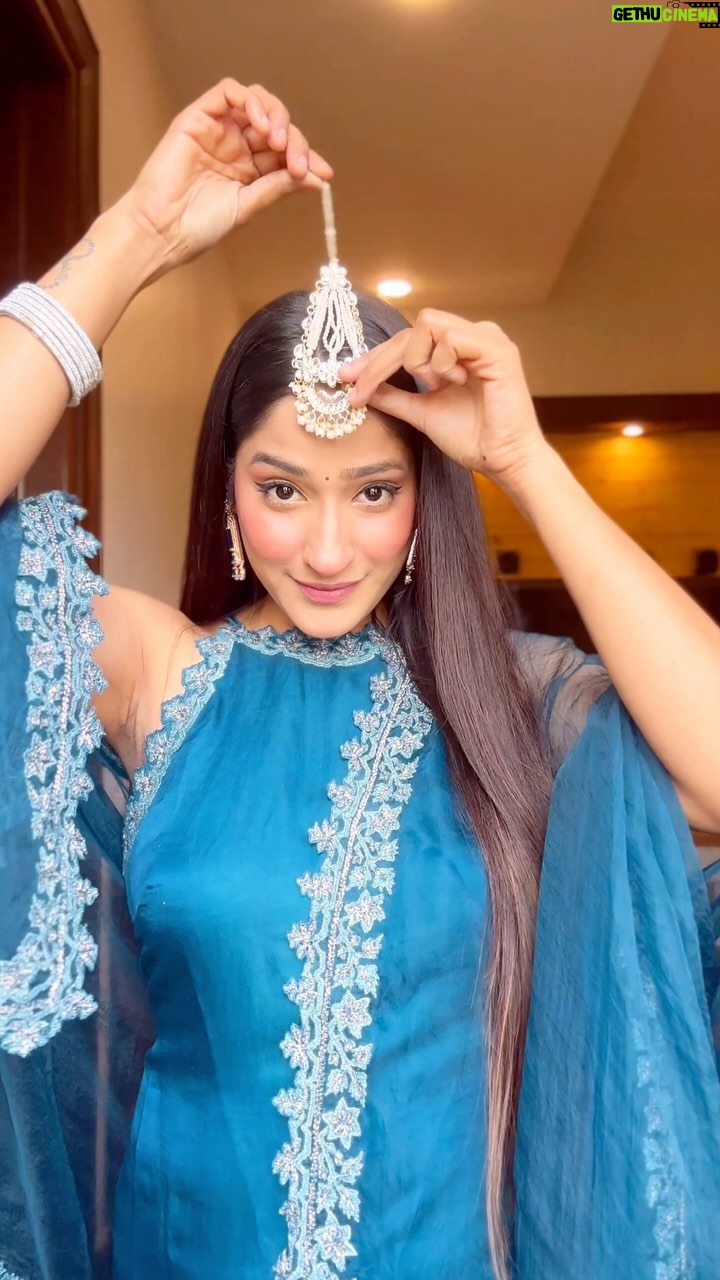 Divya Nagar Chaudhary - 11.1K Likes - Comment "Link" for the Jewellery🦋
.
Wearing @noordharnaofficial 
.
.
.
#fashioncreator #hair #hairtutorial #hairstylist #fashion #fyp #trendingreels #indianlook #shadi #grwm 

#Getstyledwithamazon #ad #Amazonbeautyfinds
#GlobalBrandStore
 @amazonfashionin