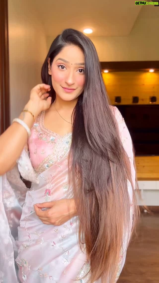 Divya Nagar Chaudhary - 1.3K Likes - Forever a Saree Gal 💖
This beautiful saree was gifted by @singhanias_official ✨
.
.
.
.
.
.
.
#weddingphotography #wedding #shadi #lehnga 
#fyp #fypage #trendingreels #trendingsongs #indian #indianlook #barbie #barbietrend #fashion #fashionstyle #fashionblogger #fashionista #dresses #dress #pink #suits @myntrafashionsuperstar @myntrabeauty @myntra @amazonfashionin #christmas #christmasdecor #dress #hairstylist #hair #indian hairstyles #hairtutorial