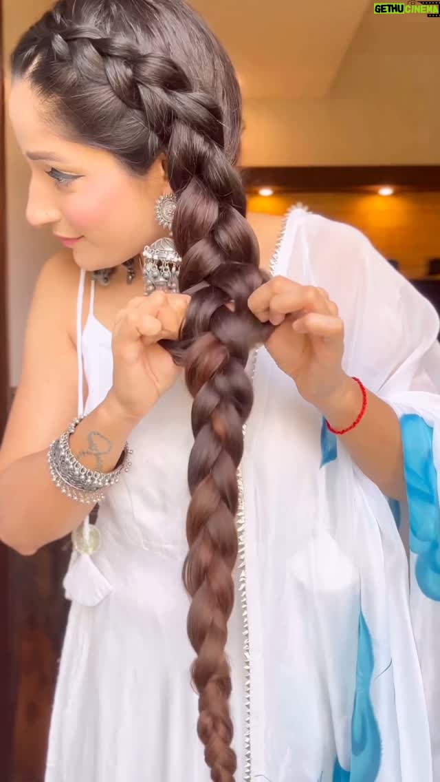 Divya Nagar Chaudhary - 6K Likes - "30Days-30Hairstyles" April Edition 💓

.
.
.
.
.
#weddingphotography #wedding #shadi #lehnga 
#fyp #fypage #trendingreels #trendingsongs #indian #indianlook #barbie #barbietrend #fashion #fashionstyle #fashionblogger #fashionista #dresses #dress #pink #suits @myntrafashionsuperstar @myntrabeauty @myntra @amazonfashionin #christmas #christmasdecor #dress #hairstylist #hair #indian hairstyles #hairtutorial