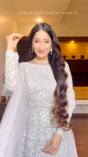 Divya Nagar Chaudhary Instagram - Which one did you like?
.
.
.
.
.
.
.
#weddingphotography #wedding #shadi #lehnga
#fyp #fypage #trendingreels #trendingsongs #indian #indianlook #barbie #barbietrend #fashion #fashionstyle #fashionblogger #fashionista #dresses #dress #pink #suits @myntrafashionsuperstar @myntrabeauty @myntra @amazonfashionin #christmas #christmasdecor #dress #hairstylist #hair #indian hairstyles #hairtutorial