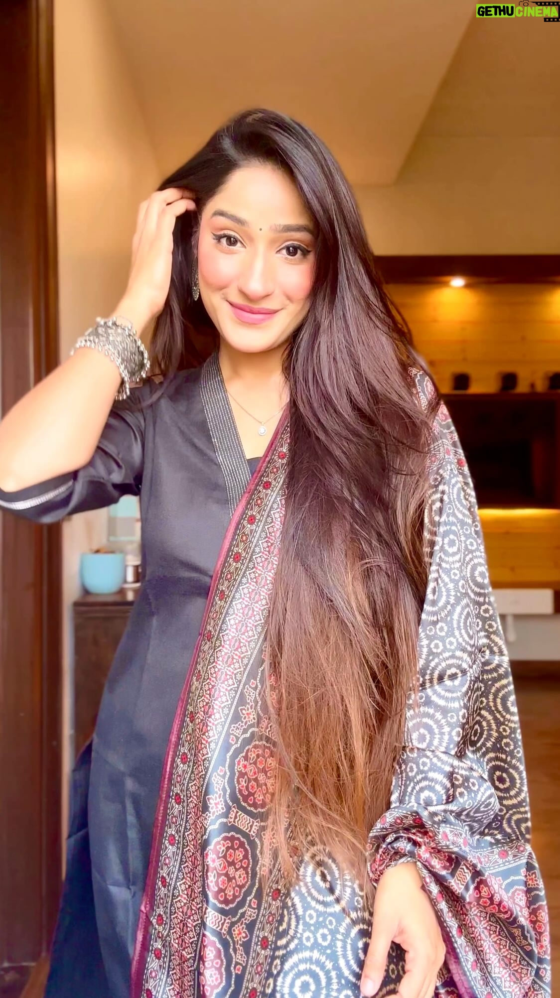 Divya Nagar Chaudhary - 1.3K Likes - Comment "Link" for the Jewellery🦋
.
Wearing @amazonfashionin 
.
.
.
#fashioncreator #hair #hairtutorial #hairstylist #fashion #fyp #trendingreels #indianlook #shadi #grwm 

#Getstyledwithamazon #ad #Amazonbeautyfinds
#GlobalBrandStore
 @amazonfashionin