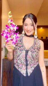 Actress Divya Nagar Chaudhary HD Photos and Wallpapers January 2026