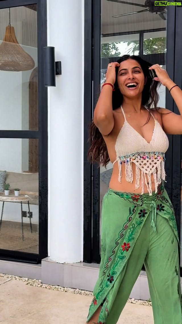 Divya Vadthya - 185.5K Likes - DISCO IN MY DREAM LAND 😍

#divi #divivadthya #divinuchi #pakkamva