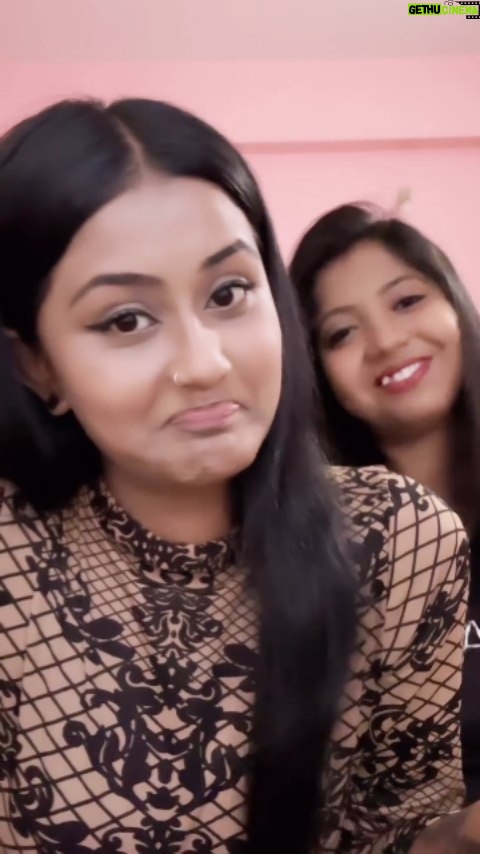 Diya - 210 Likes - 🤣