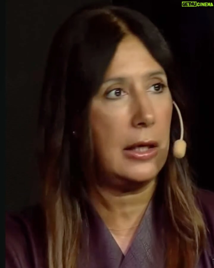 Dolores Redondo - 712 Likes - 🍴 📚 @dolores_redondo, impulsora de la ruta de los txantxigorri. Descúbrela en #Blacklladolid25.

📺 Síguelo en nuestro multistreaming 👉 https://www.youtube.com/live/pwMCwfs5od4?si=dDA1wnKweImGDRwv