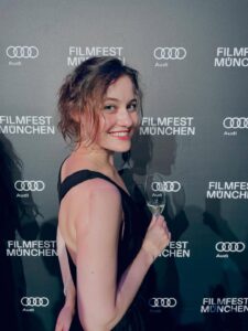 Actress Dominique Devenport HD Photos and Wallpapers November 2025