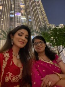 Actress Donal Bisht HD Photos and Wallpapers October 2025