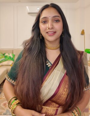 Dr Aishwarya Instagram - 🪷🪞
.
.
.
.
.
#southindiansarees