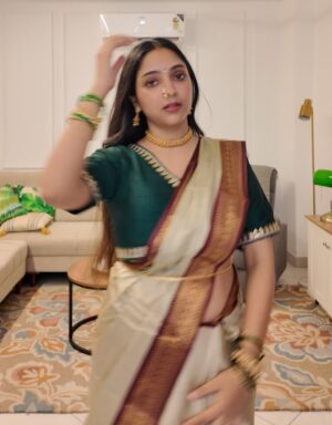 Dr Aishwarya Instagram - 🪷🪞
.
.
.
.
.
#southindiansarees