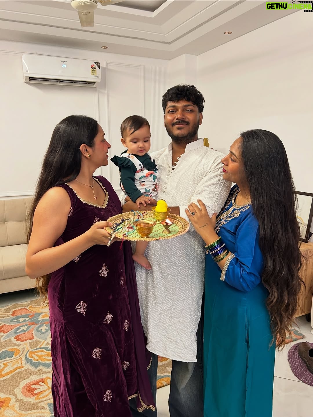 Dr Aishwarya - 887 Likes - Rakhi special 🌸🫶🏻
.
.
.
.
#rakhi #rakhispecial #sisters #sisterhood