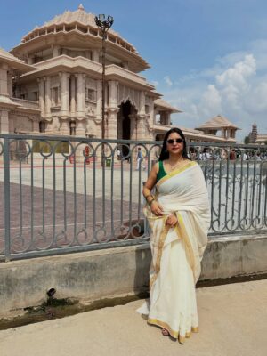 Dr Aishwarya Instagram - अयोध्या🪞
.
.
.
.
#ayodhya #rammandirayodhya🚩 #ayodhyaramtemple
