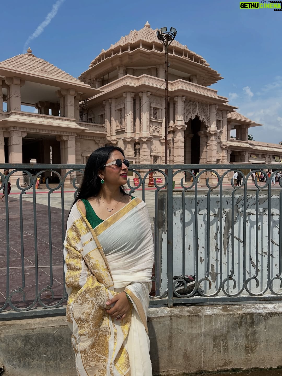 Dr Aishwarya - 1.1K Likes - अयोध्या🪞
.
.
.
.
#ayodhya #rammandirayodhya🚩 #ayodhyaramtemple